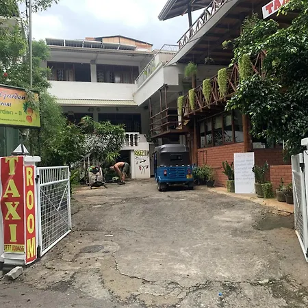 Hotel Mango Garden-3